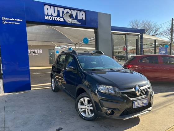 RENAULT SANDERO 1.6 STEPWAY 8V FLEX 4P MANUAL RENAULT SANDERO 1.6 STEPWAY 8V FLEX 4P MANUAL